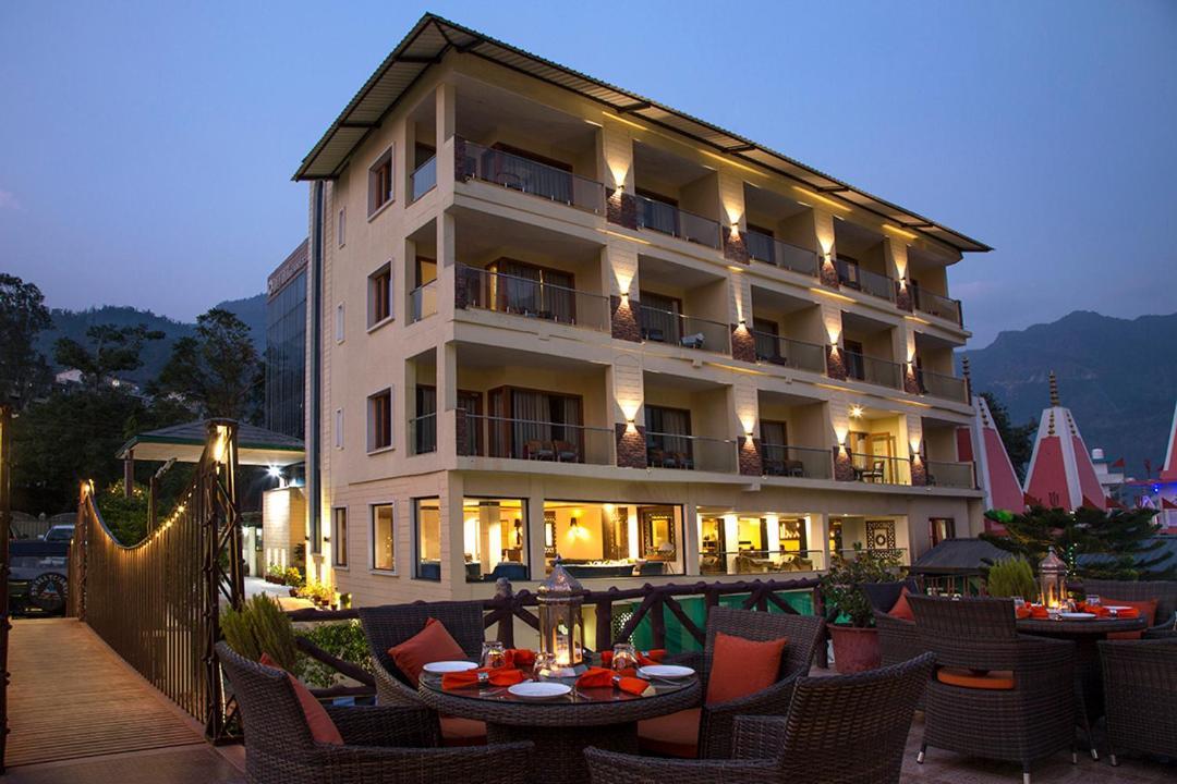 Divine Resort & Spa Rishīkesh Exterior foto